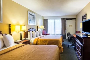 Quality Inn Manassas hotel thumbnail 8