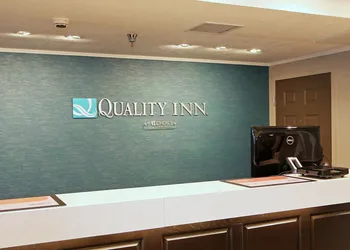 Quality Inn Harrisonburg I-81 hotel thumbnail 3