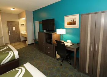 Quality Inn Harrisonburg I-81 hotel thumbnail 7