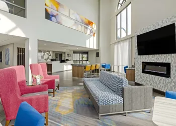 Best Western Plus Harrisonburg hotel thumbnail 3