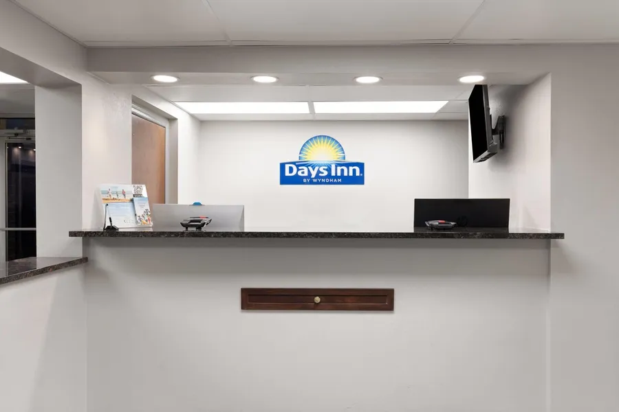 Days Inn by Wyndham Harrisonburg hotel detail image 2