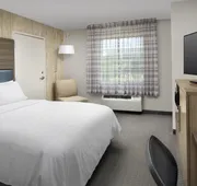 Holiday Inn Express & Suites Annapolis by IHG hotel detail image 3