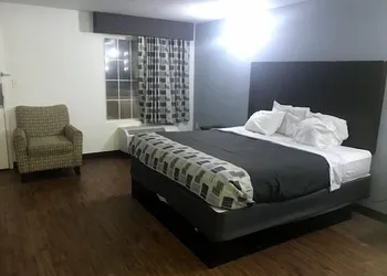 Regency Inn hotel thumbnail 5