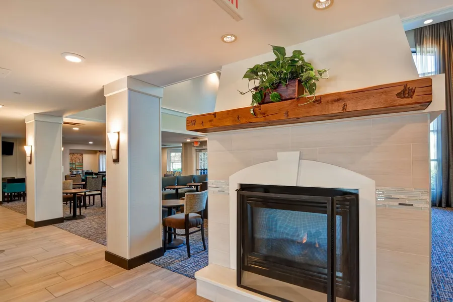 Homewood Suites by Hilton Aurora Naperville hotel detail image 2
