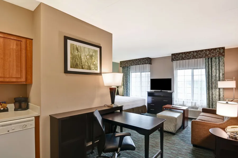 Homewood Suites by Hilton Aurora Naperville hotel detail image 6