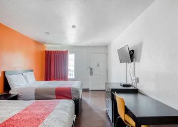OYO Hotel Baton Rouge East I-12 Louisiana hotel thumbnail 5