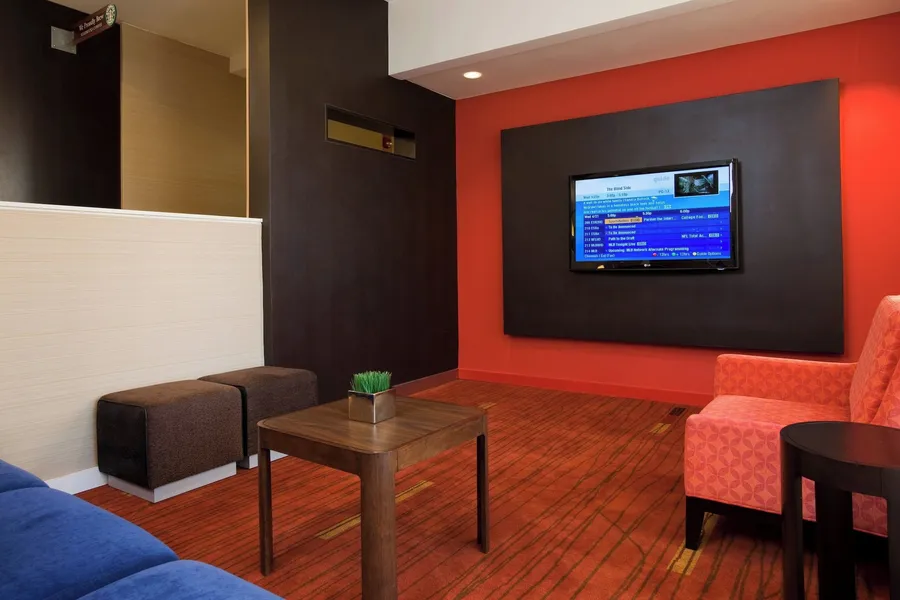 Courtyard by Marriott Baton Rouge Acadian Centre/LSU Area hotel detail image 2