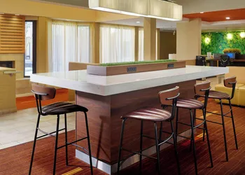 Courtyard by Marriott Baton Rouge Acadian Centre/LSU Area hotel thumbnail 3