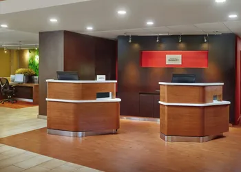 Courtyard by Marriott Baton Rouge Acadian Centre/LSU Area hotel thumbnail 4