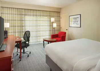 Courtyard by Marriott Baton Rouge Acadian Centre/LSU Area hotel thumbnail 6