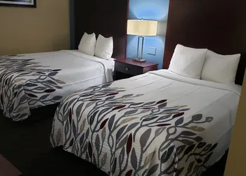 Red Roof Inn Port Allen hotel thumbnail 4