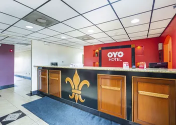 OYO Hotel LSU hotel thumbnail 3