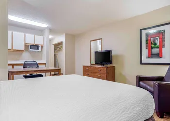 Extended Stay America Suites Birmingham Wildwood hotel thumbnail 7