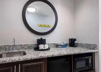Hampton Inn & Suites Birmingham/280 East-Eagle Point hotel thumbnail 4