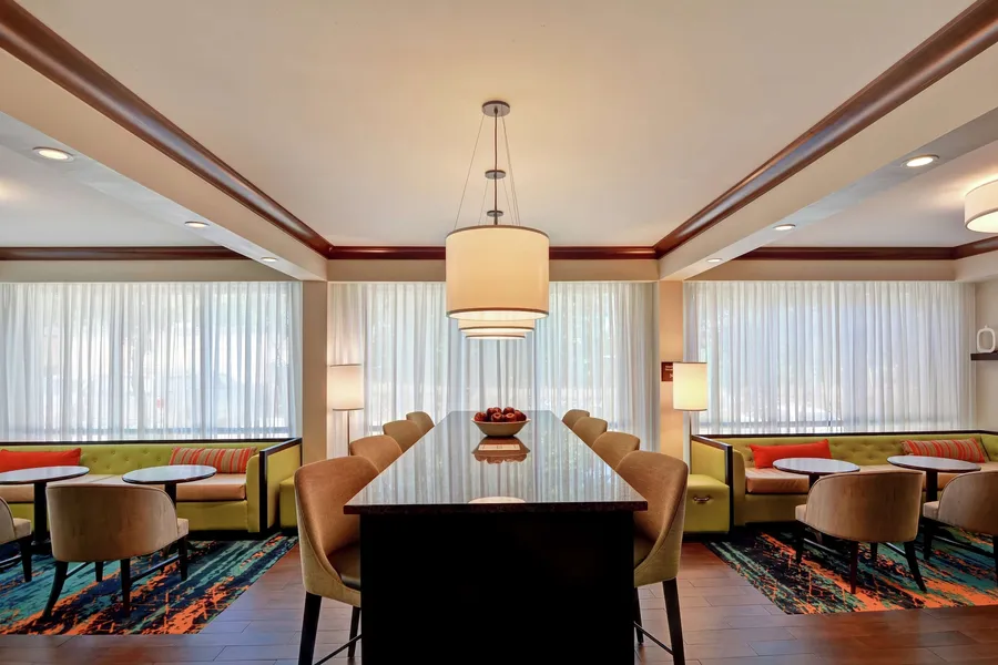 Hampton Inn Birmingham/Mountain Brook hotel detail image 2