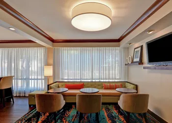 Hampton Inn Birmingham/Mountain Brook hotel thumbnail 4
