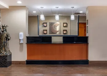Comfort Inn Birmingham Homewood hotel thumbnail 2