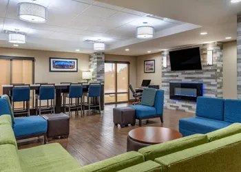 Comfort Inn Birmingham Homewood hotel thumbnail 3