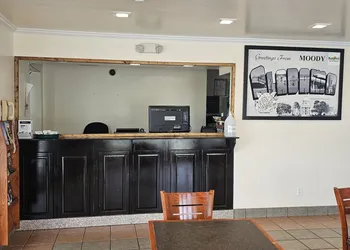 Budgetel Inn & Suites hotel thumbnail 2
