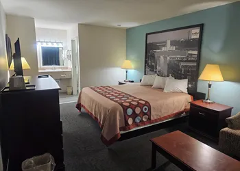 Budgetel Inn & Suites hotel thumbnail 3