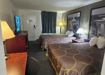 Budgetel Inn & Suites hotel thumbnail 4