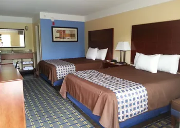 Days Inn by Wyndham Fultondale hotel thumbnail 7