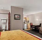 Lancaster Suites hotel detail image 5