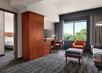 Courtyard by Marriott Lancaster hotel thumbnail 6