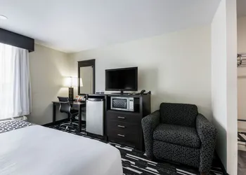 Bricktown Hotel & Extended Stay hotel thumbnail 3