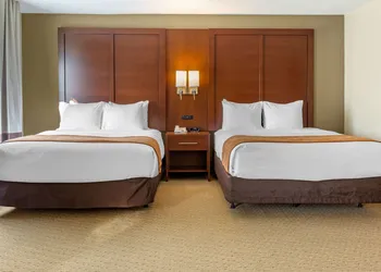 Comfort Suites Lancaster Amish Country hotel thumbnail 5