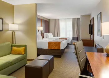 Comfort Suites Lancaster Amish Country hotel thumbnail 8