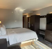 Holiday Inn Express Hotel & Suites Columbia East - Elkridge by IHG hotel detail image 3
