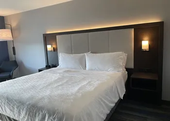 Holiday Inn Express Hotel & Suites Columbia East - Elkridge by IHG hotel thumbnail 5