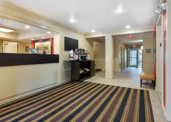 Extended Stay America Suites Newark Woodbridge hotel thumbnail 2