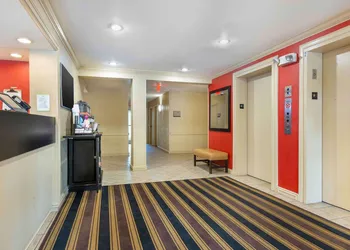 Extended Stay America Suites Newark Woodbridge hotel thumbnail 3