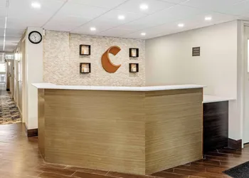 Comfort Inn Windsor hotel thumbnail 3