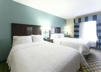 Hampton Inn North Brunswick / New Brunswick hotel thumbnail 5