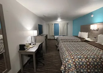 Baymont by Wyndham Bellevue / Omaha hotel thumbnail 7