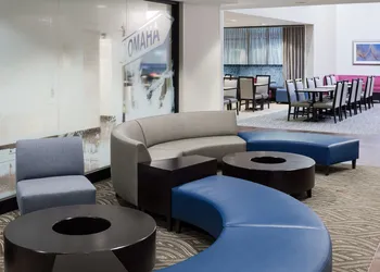 Hampton Inn & Suites Omaha-Downtown hotel thumbnail 2