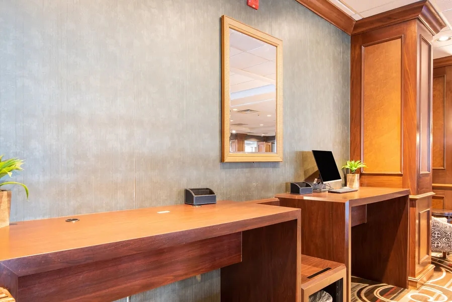 Wyndham Omaha / West Dodge hotel detail image 2