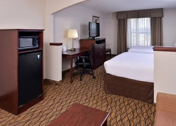 Holiday Inn Express & Suites Central Omaha by IHG hotel thumbnail 5