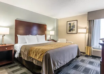 Comfort Inn SW Omaha I-80 hotel thumbnail 7