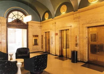 Magnolia Hotel Omaha hotel thumbnail 4