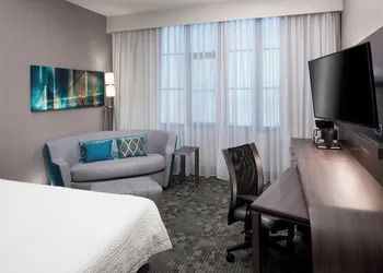 Courtyard by Marriott Omaha Downtown hotel thumbnail 7
