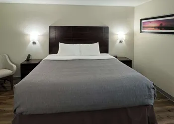 Quality Inn Sulphur - Lake Charles hotel thumbnail 7