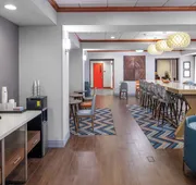 Hampton Inn Omaha West-Lakeside hotel detail image 4