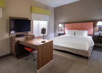 Hampton Inn Omaha West-Lakeside hotel thumbnail 5