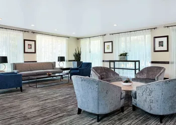 Embassy Suites by Hilton Parsippany hotel thumbnail 4
