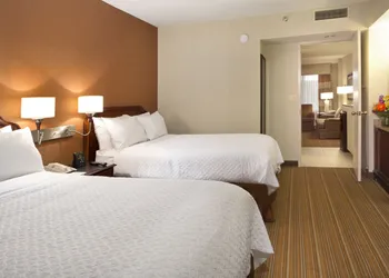 Embassy Suites by Hilton Parsippany hotel thumbnail 5
