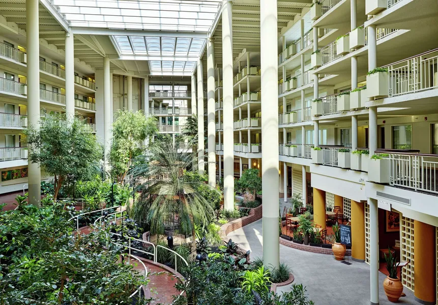 Embassy Suites by Hilton Parsippany hotel detail image 2